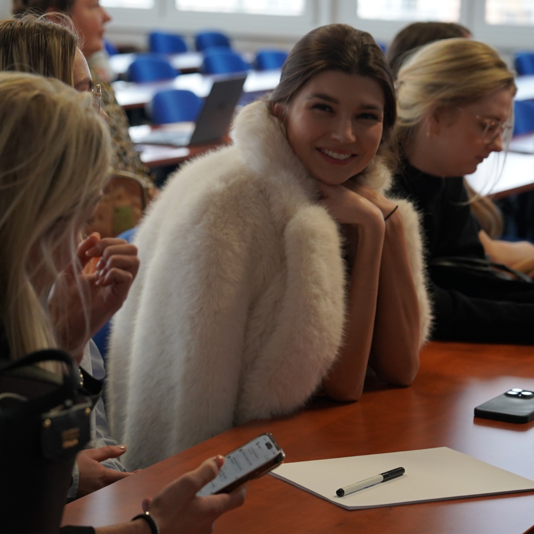 Alternativní výstupy